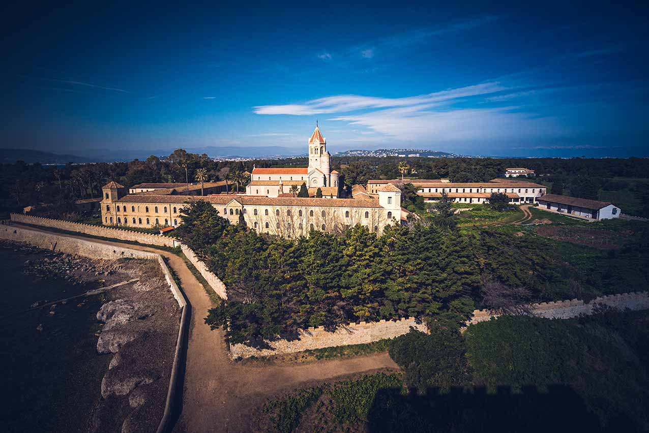 lerins island private tour in french riviera